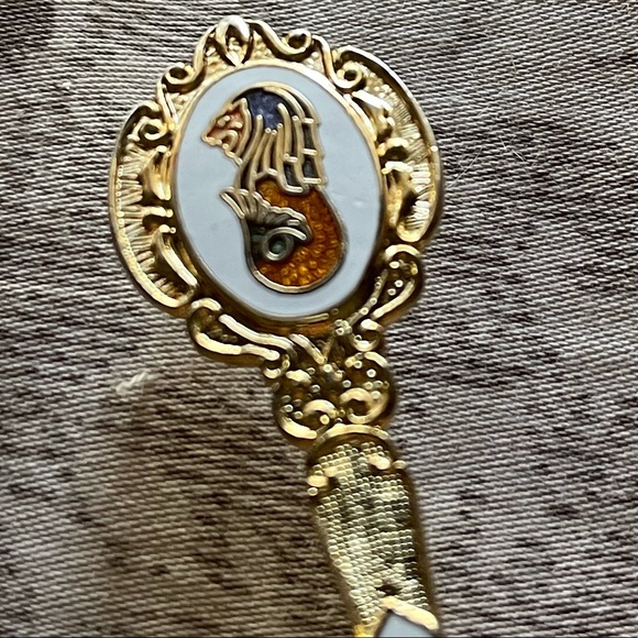 Vintage Singapore Spoon - Picture 3 of 7